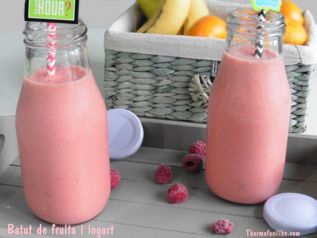 batut de fruites i iogurt