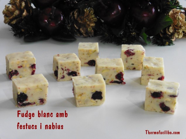 fudge blanc amb festucs i nabius