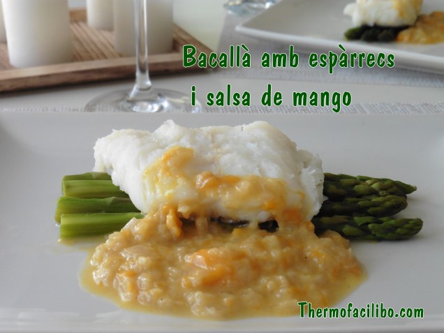 Bacallà amb espàrrecs i salsa de mango (2)