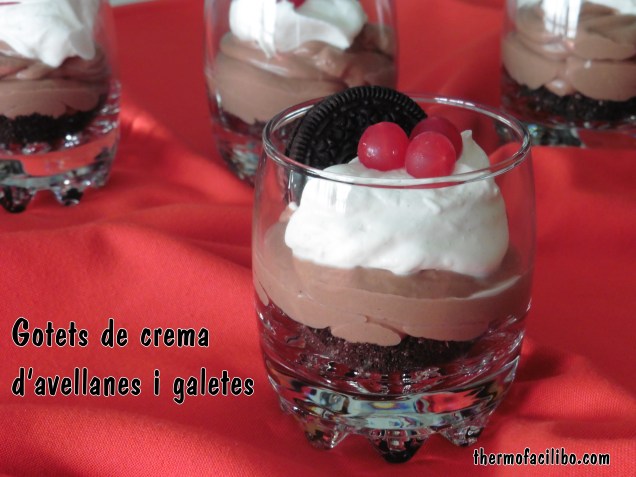 Gotets de crema d'avellanes i galetes 6