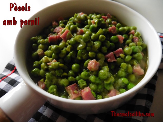 Pèsols amb pernil