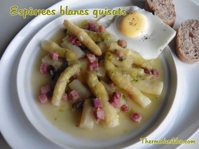 Espàrrecs blancs guisats.1