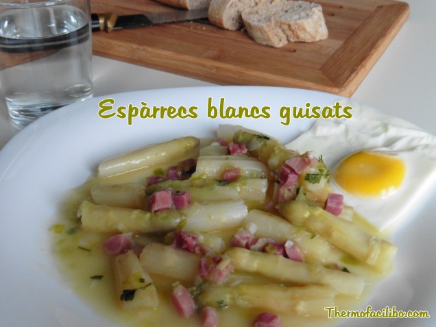 Espàrrecs blancs guisats.2
