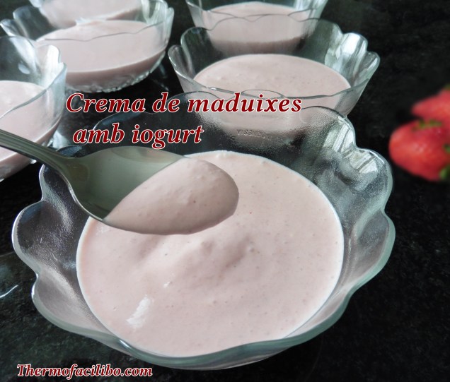 Crema de maduixes amb iogurt
