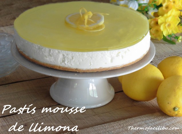 Pastís mousse de llimona.