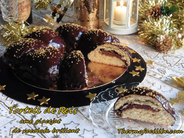 tortell-de-reis-amb-glacejat-de-xocolata-brillant