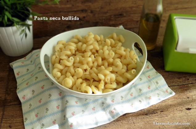 Pasta seca bullida