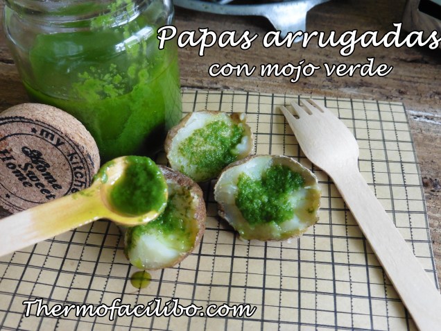 Papas arrugadas con mojo verde
