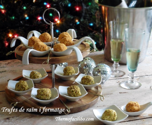 Trufes de raïm i formatge