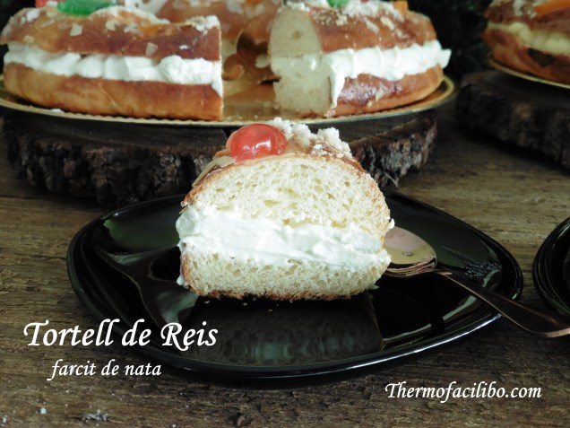 Tortell de reis farcit de nata