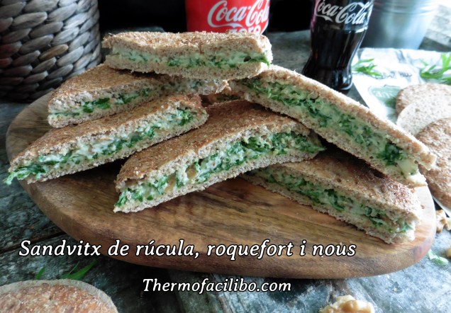 Sandvitx de rúcula, roquefort i nous.1