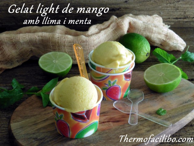 Gelat light de mango amb llima i menta