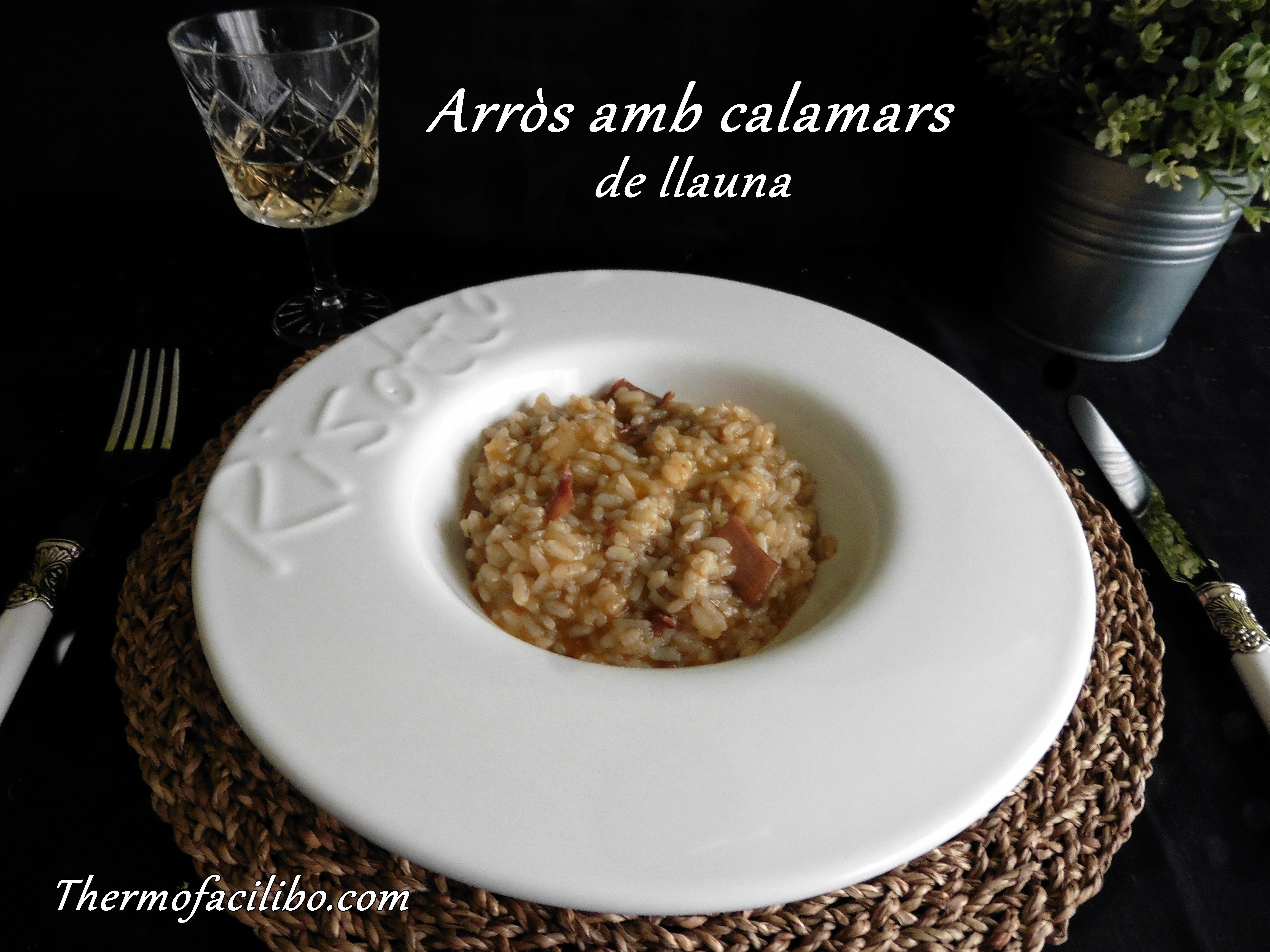 Arròs amb calamars de llauna