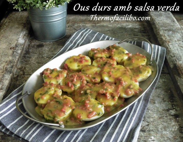 Ous durs amb salsa verda+